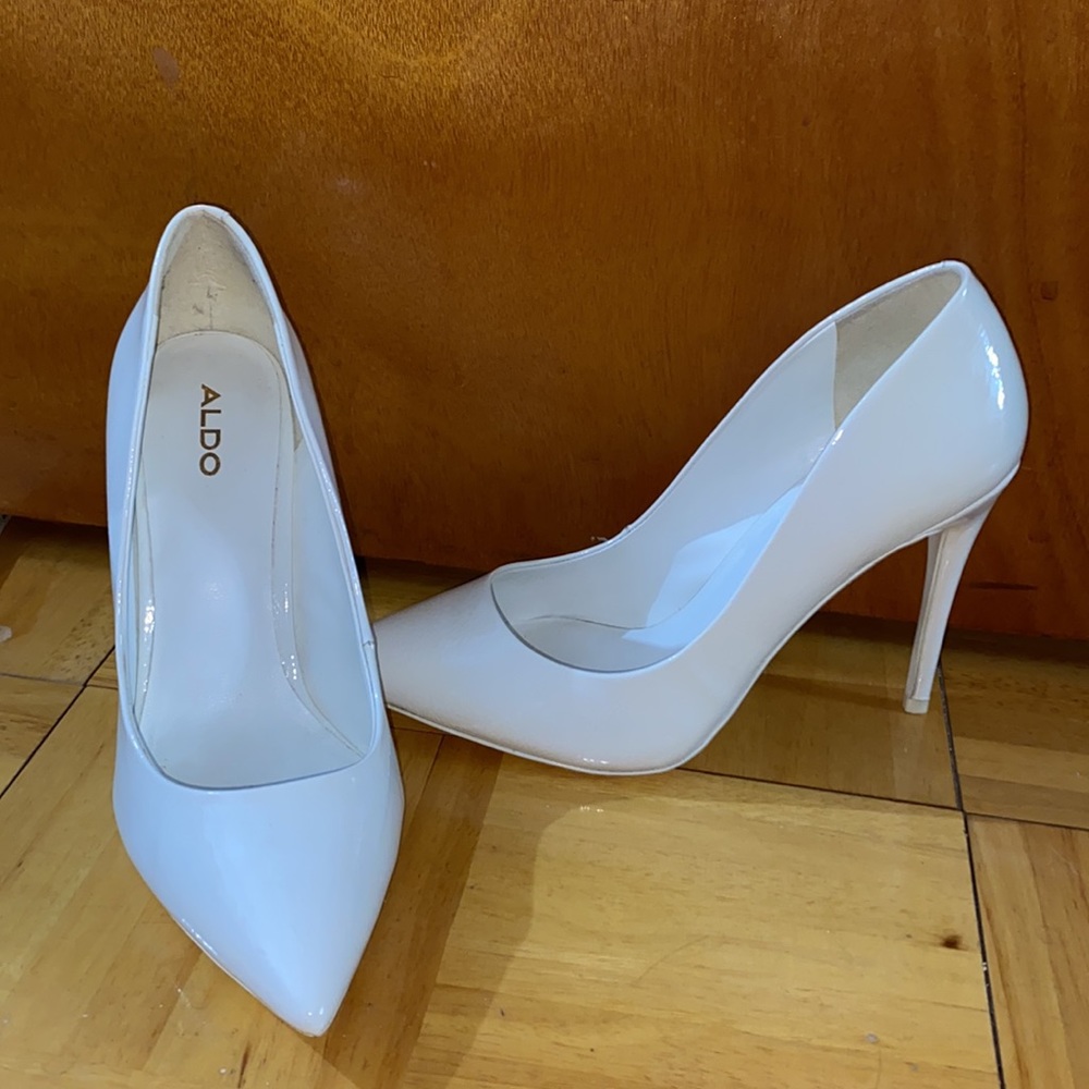 ALDO Pointy Toe Stiletto-Heel (all White)